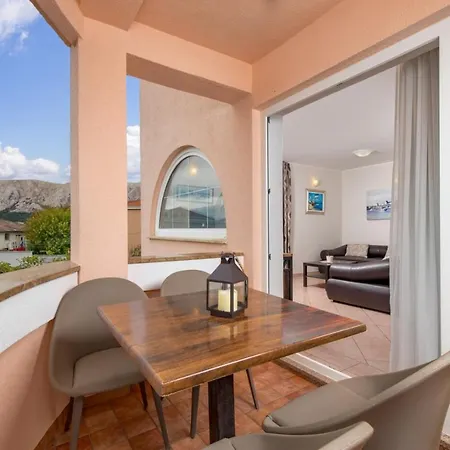 Apartment Eda Bogdesic Baska (Krk)