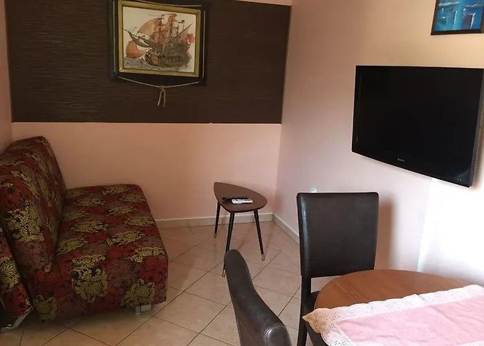 Eda Bogdesic * Baška